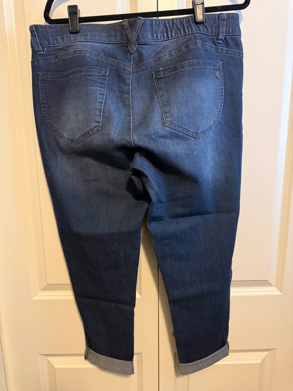 Democracy Dark Blue Cropped Stretch Jeans - Picture 5 of 6